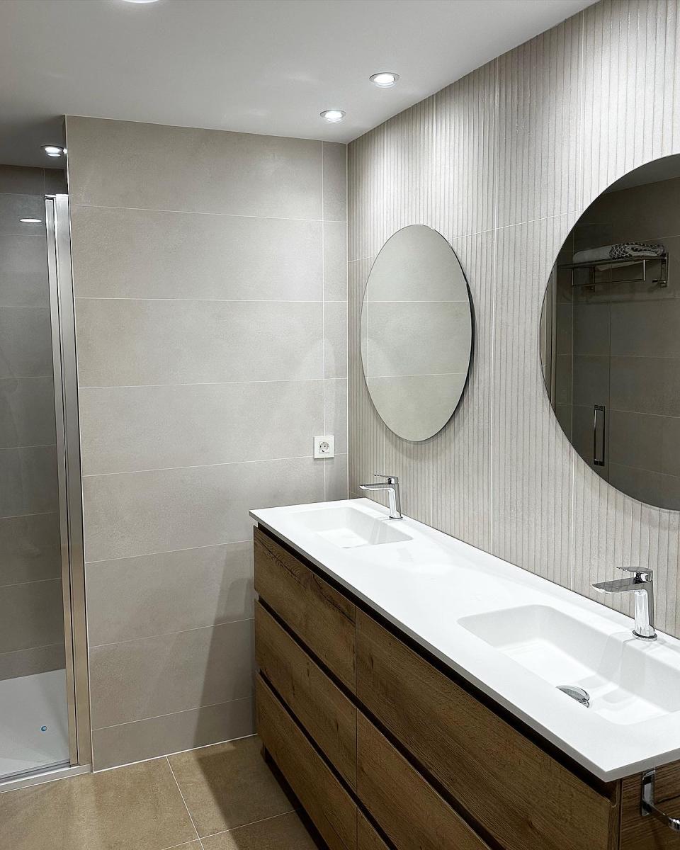 REFORMA BAÑO AZNAR MOLINA